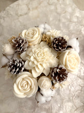 Load image into Gallery viewer, Large Christmas candle bouquet - red velvet box