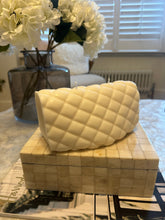 Load image into Gallery viewer, Large C bag candle