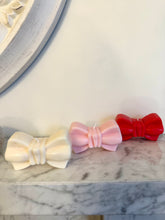 Load image into Gallery viewer, Red Bow Candle