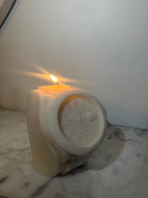 Load image into Gallery viewer, Watch Candle