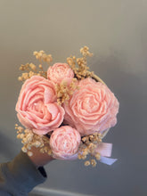 Load image into Gallery viewer, Flower candle bouquet