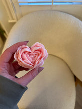 Load image into Gallery viewer, Gift Box Pink Candle Set