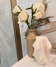 Load image into Gallery viewer, Wavy Pillar Candle