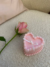 Load image into Gallery viewer, Pink Heart Cake Candle