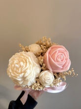 Load image into Gallery viewer, Flower candle bouquet