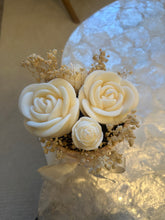 Load image into Gallery viewer, Flower candle bouquet