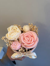 Load image into Gallery viewer, Flower candle bouquet