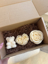 Load image into Gallery viewer, Gift Box Candle Set