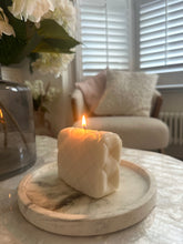 Load image into Gallery viewer, Mini C bag candle