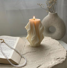 Load image into Gallery viewer, Wavy Pillar Candle