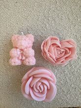 Load image into Gallery viewer, Gift Box Pink Candle Set