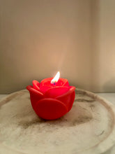 Load image into Gallery viewer, Red Rose Candle