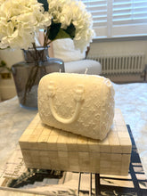 Load image into Gallery viewer, LV bag candle
