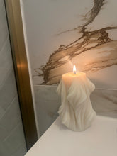 Load image into Gallery viewer, Wavy Pillar Candle