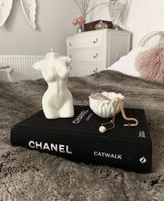 Load image into Gallery viewer, LARGE Female Body Candle Customise your Scent