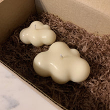 Load image into Gallery viewer, White Cloud Candle Set scented with Baby Powder