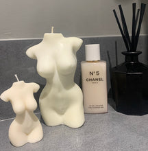 Load image into Gallery viewer, LARGE Female Body Candle Customise your Scent