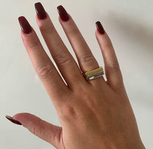 Load image into Gallery viewer, The Rectangle Signet Ring