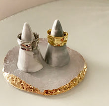 Load image into Gallery viewer, The Sereia Ring