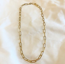 Load image into Gallery viewer, Paperclip Chain Necklace