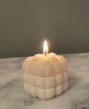 Load image into Gallery viewer, Puffa Candle