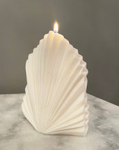 Load image into Gallery viewer, Palm Candle