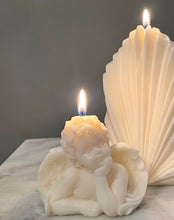 Load image into Gallery viewer, Cherub Candle