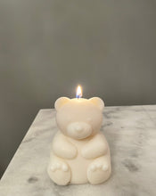 Load image into Gallery viewer, Teddy Bear Candle