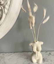 Load image into Gallery viewer, Dried Bunny Tail Pampas Bunch 10pc