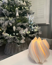 Load image into Gallery viewer, Celine Pillar Candle