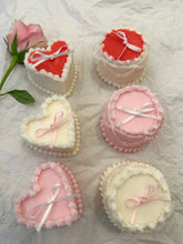 Load image into Gallery viewer, Red / White Heart Cake Candle
