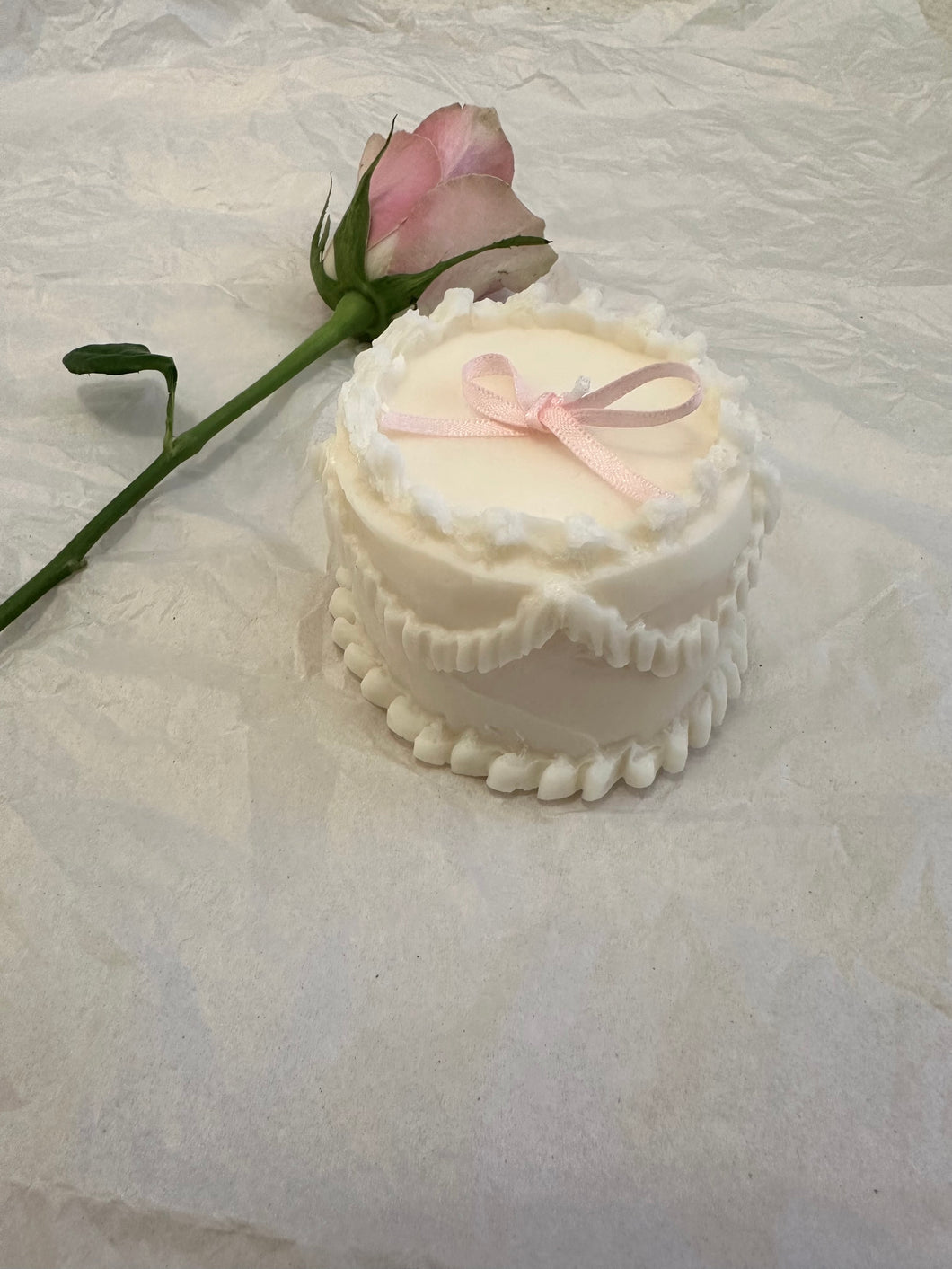 White Round Cake Candle